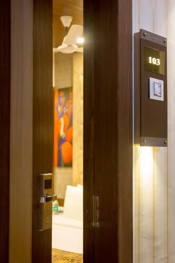 Hotel Spencer Тхане Екстер'єр фото