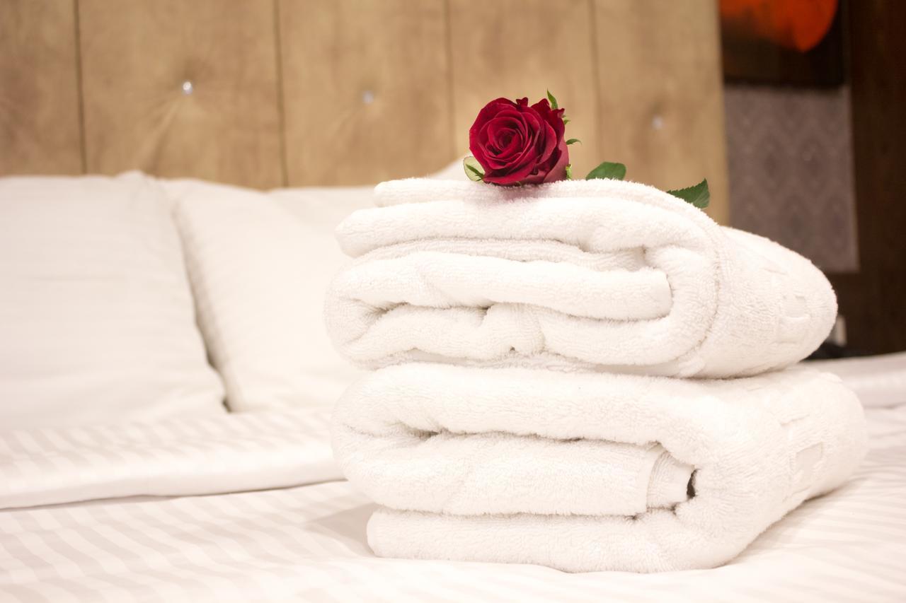 Hotel Spencer Тхане Екстер'єр фото